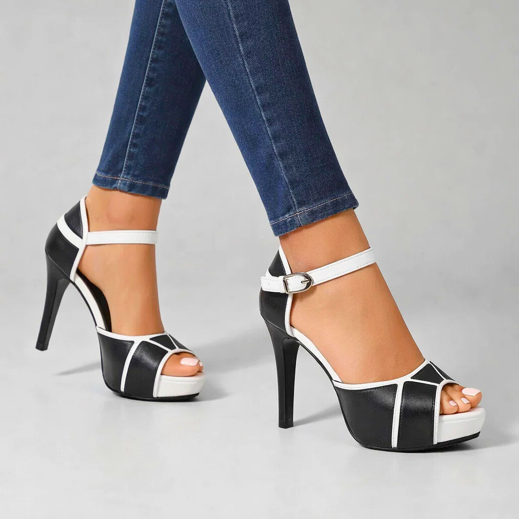 Avalina Marie Heels