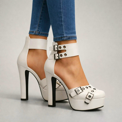 Calista Voss Platforms